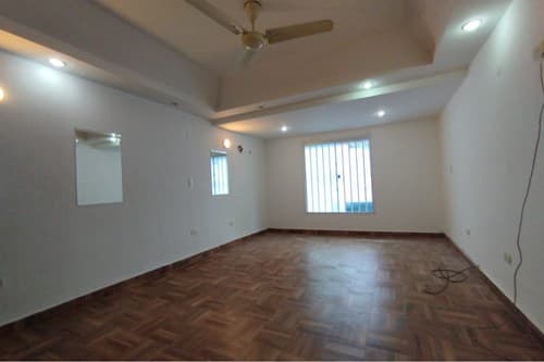 Casa en Ycuá Satí, Asunción