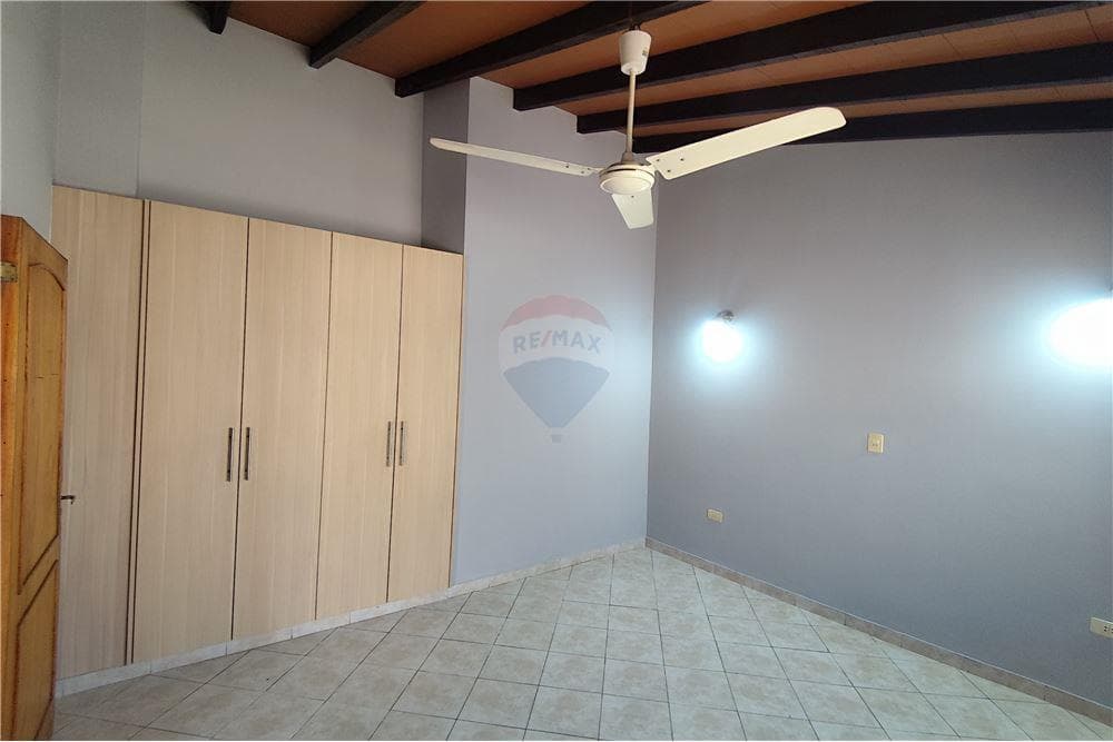 Dúplex en Luque, Central - foto 7