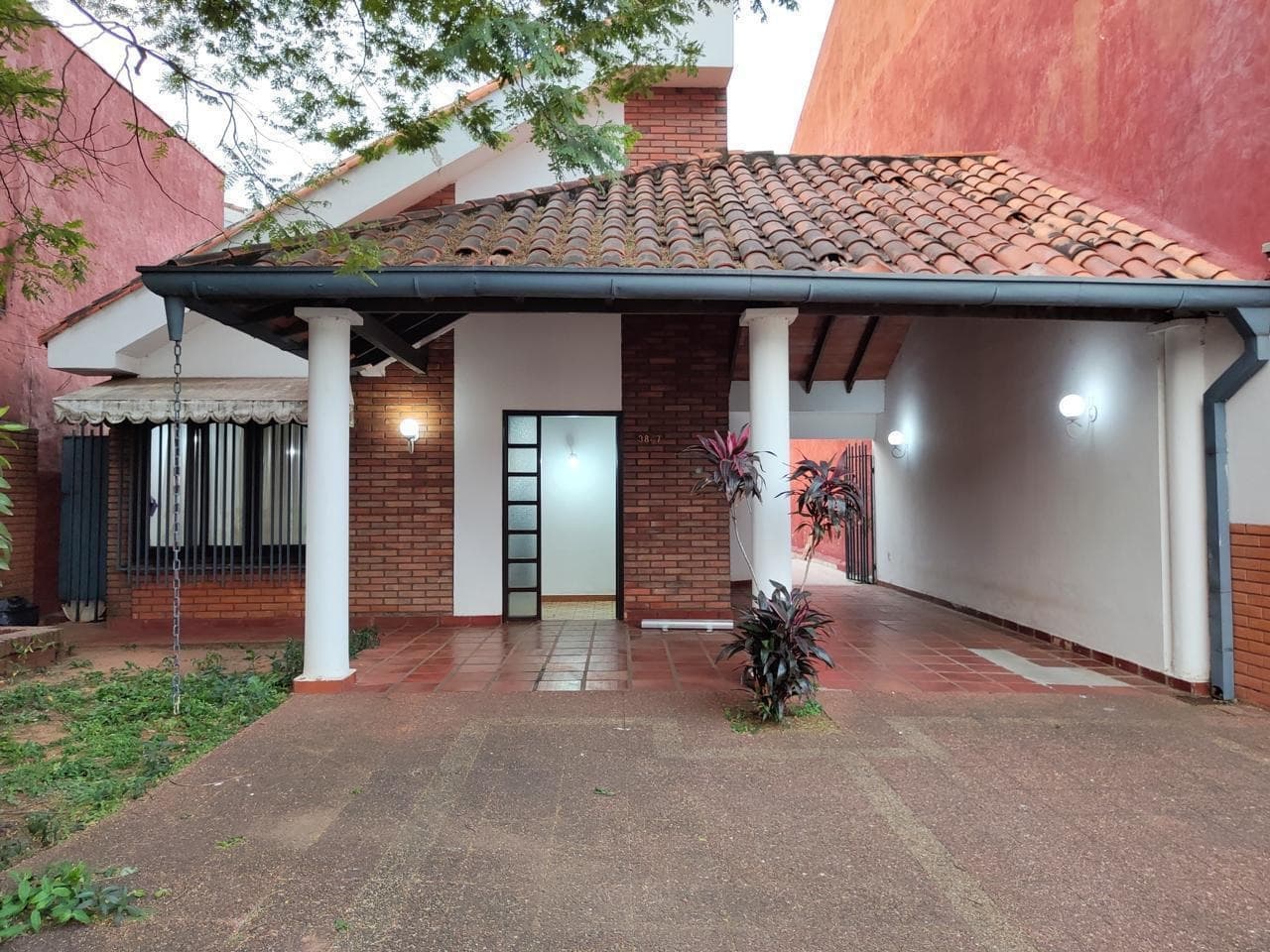 Casa en José Asunción Flores