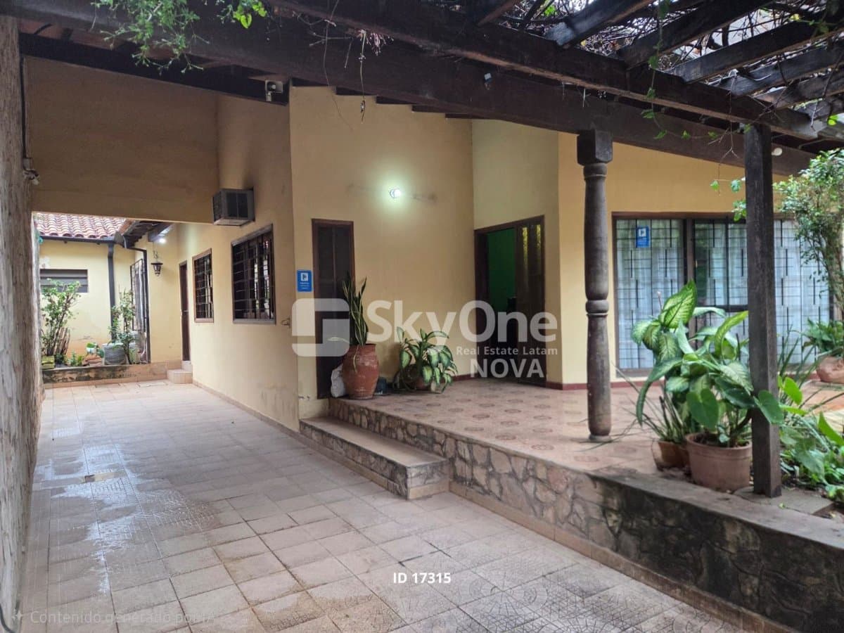 Casa en Recoleta, Asunción - foto 4