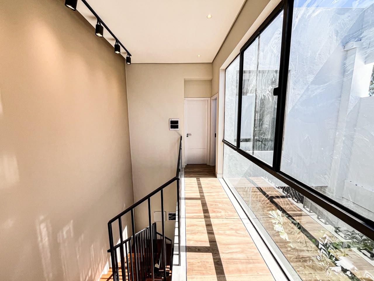 Dúplex en General Santander & Felipe Gonzalez - foto 4