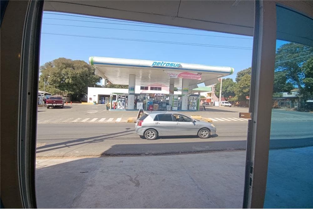 Local comercial en Avenida Zavalas Cué & Profesor Morales - foto 6