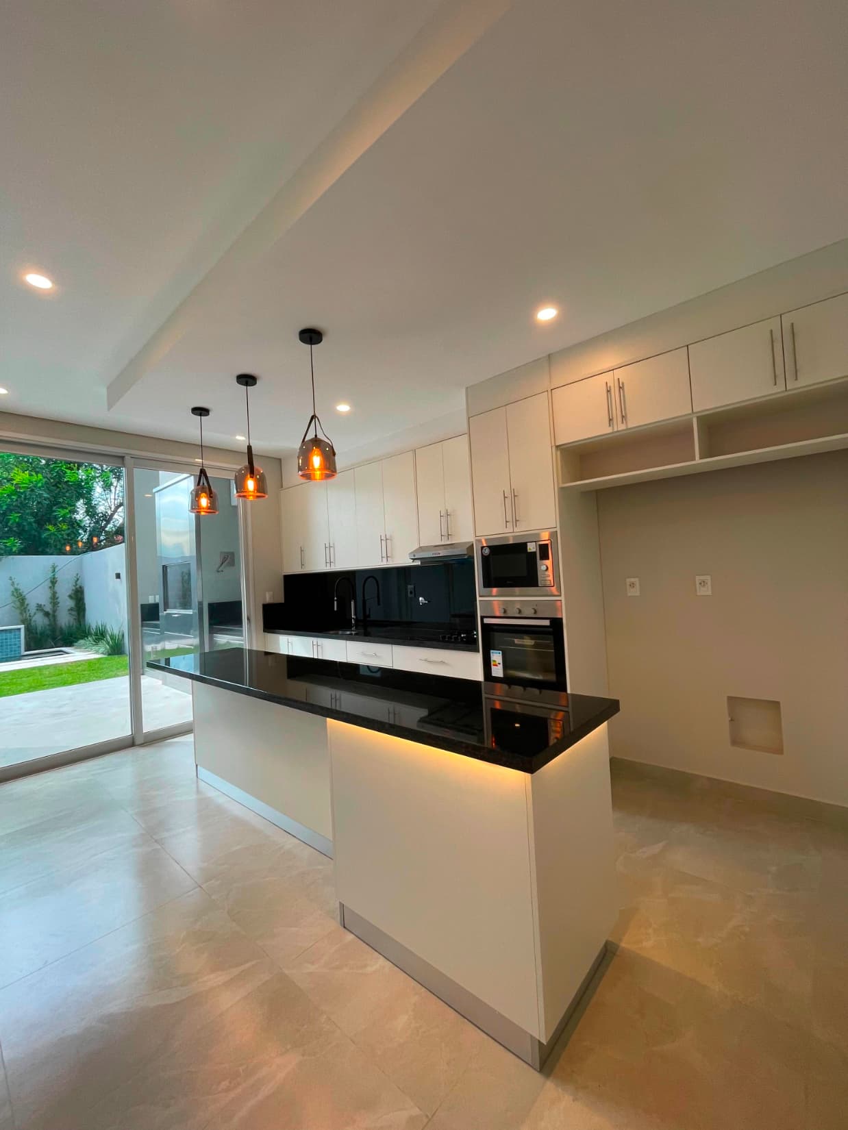 Dúplex en Villa Aurelia, Asunción - foto 2