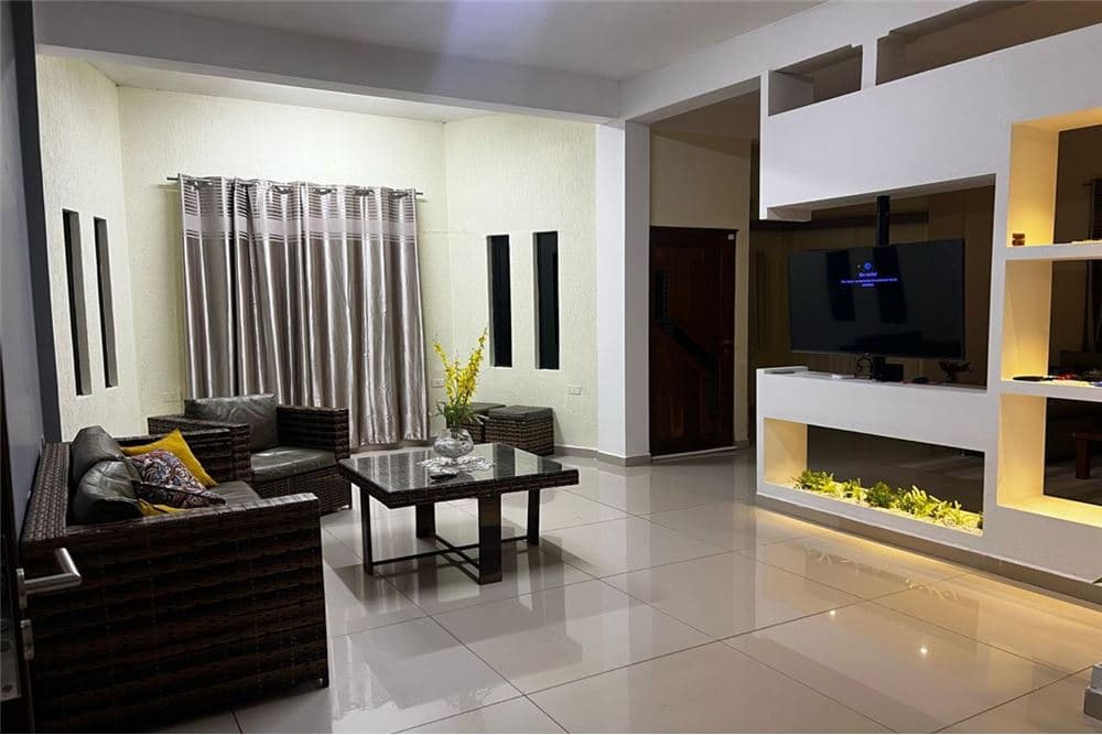 Casa en Encarnación, Itapúa - foto 2