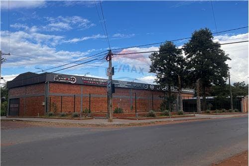 Local comercial en Ñemby, Central