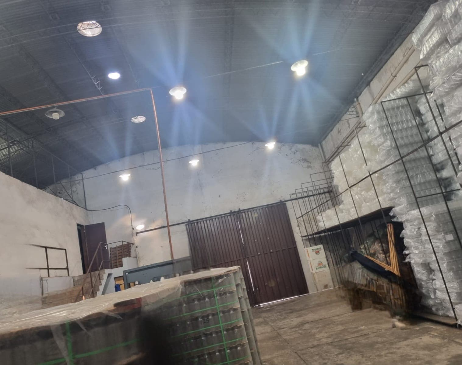 Tinglado/Depósito en Mburicaó, Asunción