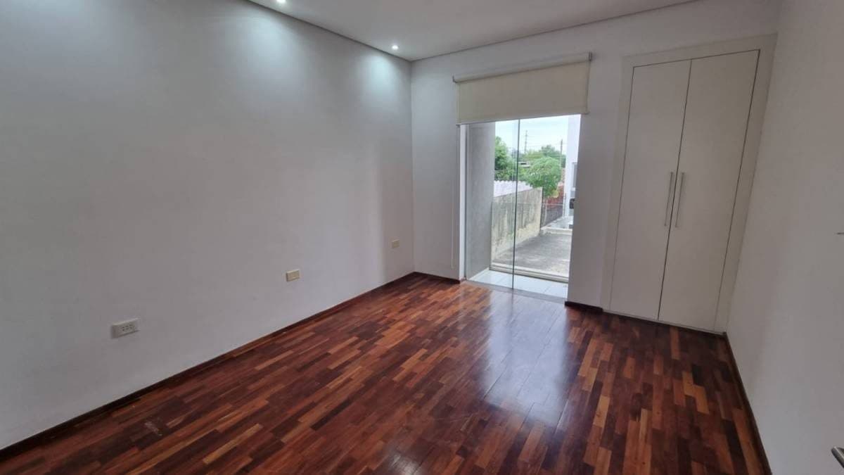 Dúplex en Juez Enrique Pino entre Tte. Macchio y Tte. 2do Eladio Escobar - foto 10