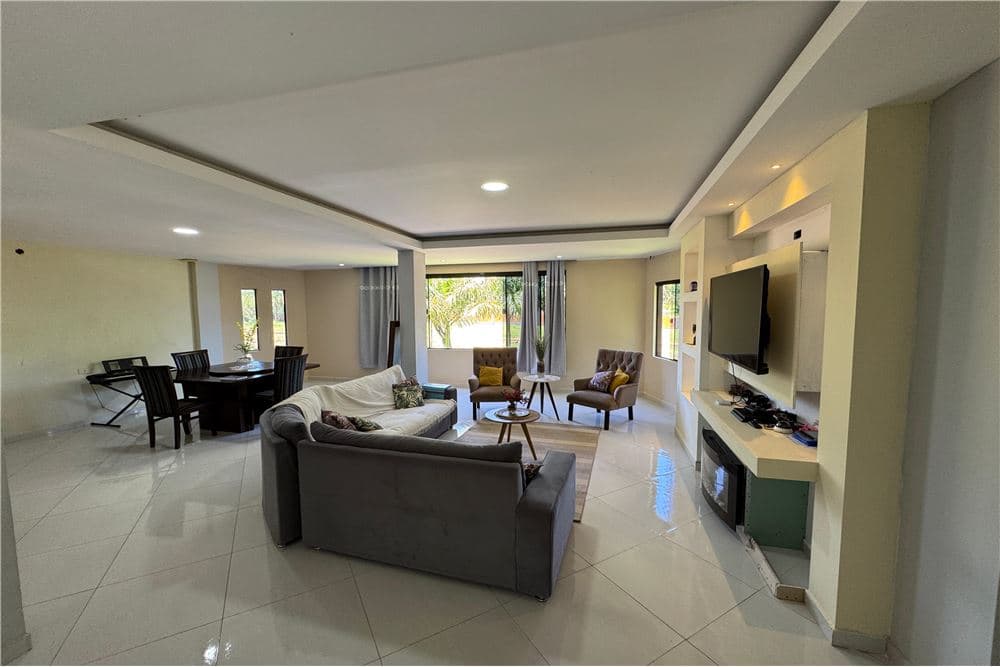 Casa en Encarnación, Itapúa - foto 6