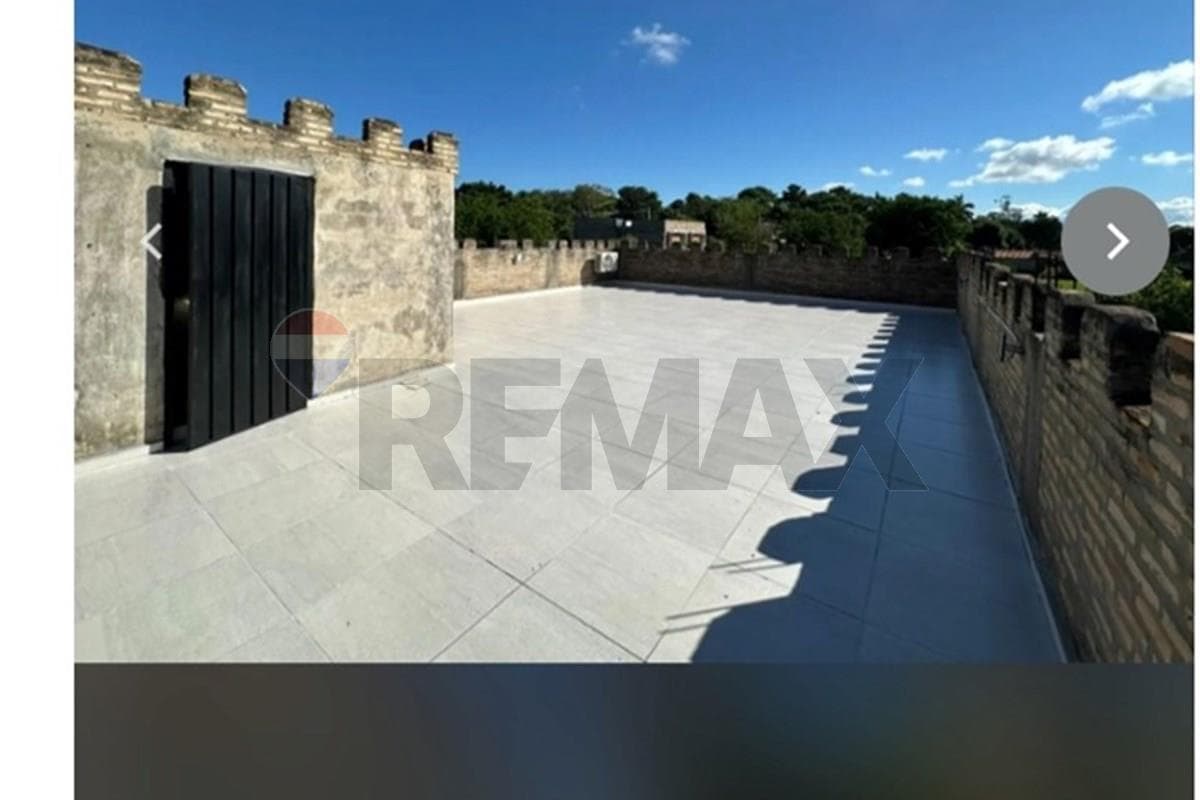 Casa en Loma Merlo