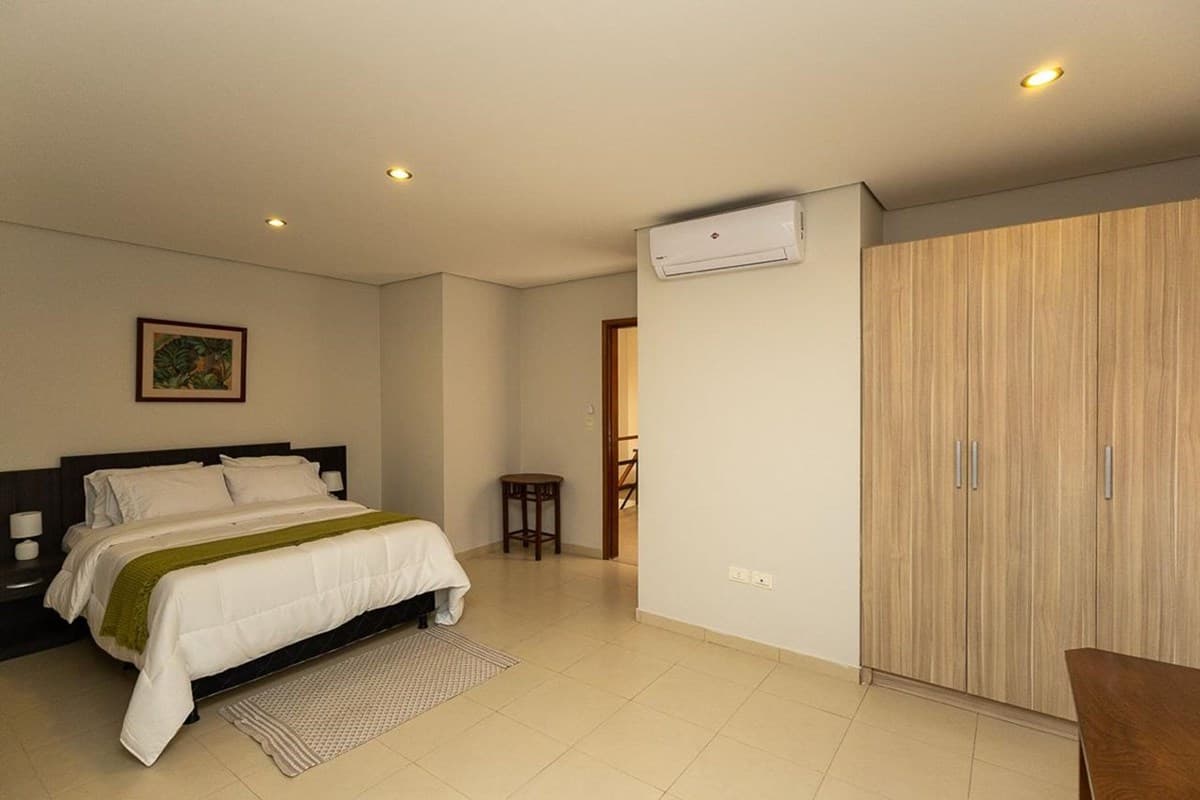 Dúplex en San Cristobal, Asunción - foto 4