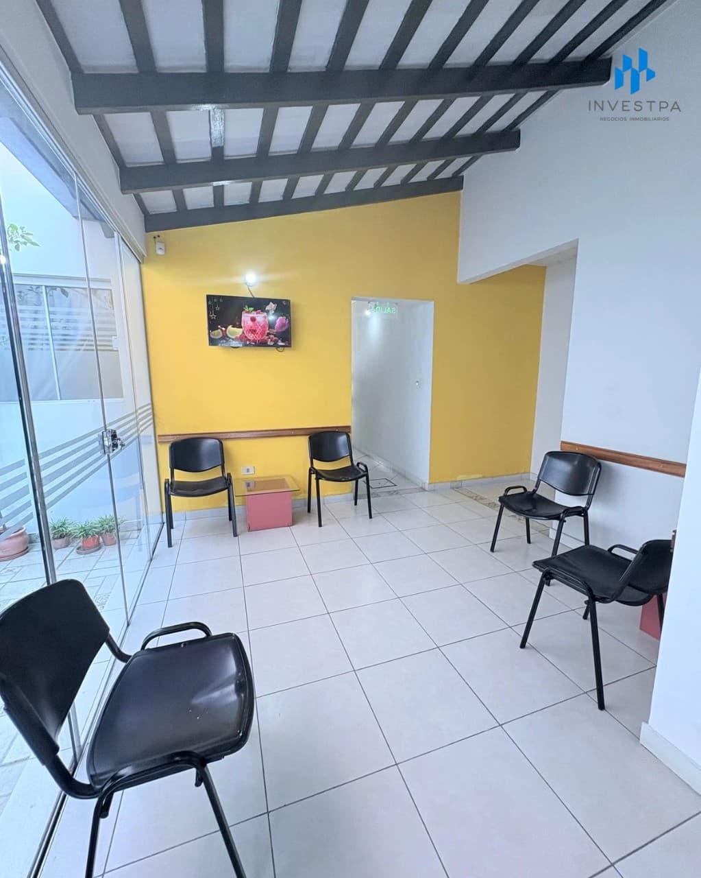 Local comercial en Espacio Humano - foto 4