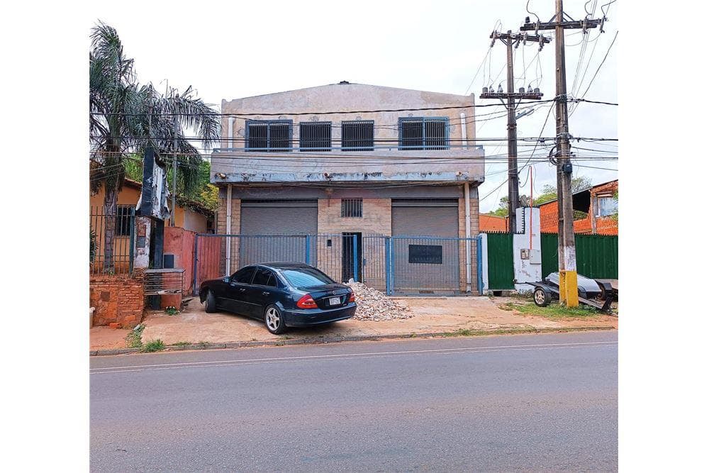 Tinglado/Depósito en Luque, Central