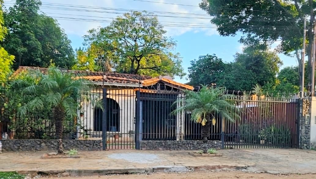 Casa en San Lorenzo, Central