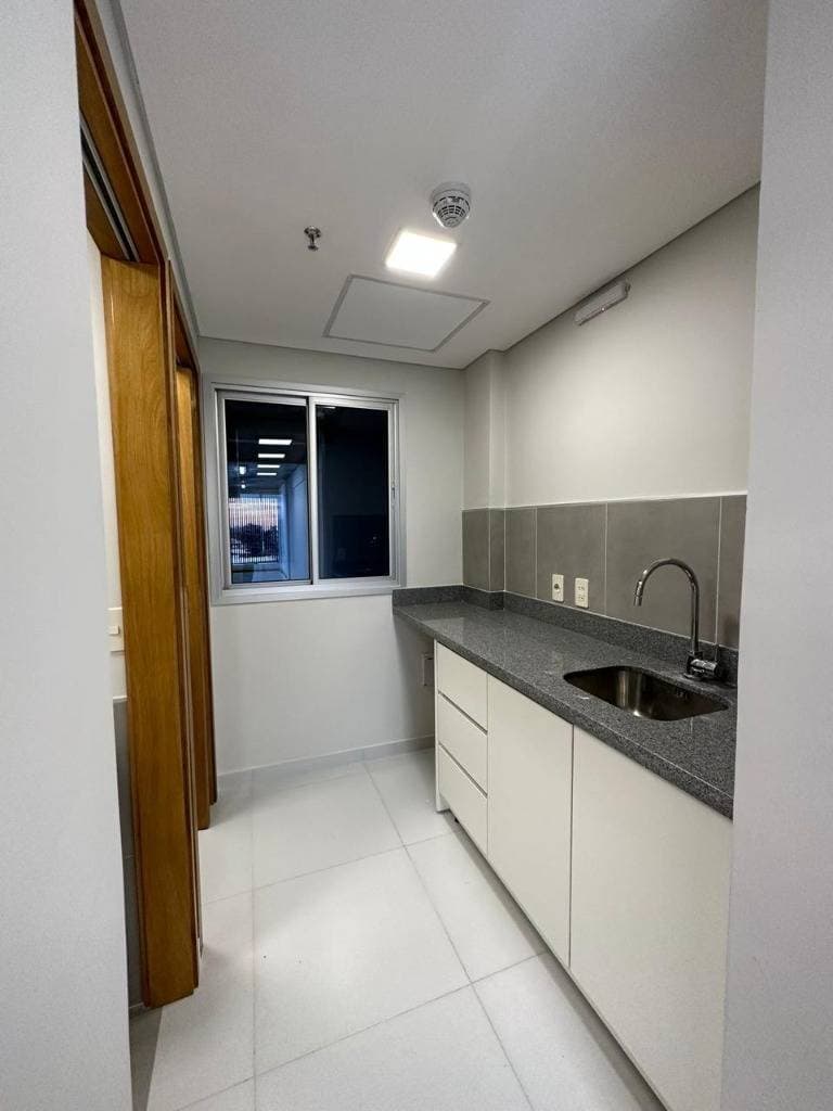 Casa en Avda. Brasilia casi Fray Luis de Granada - foto 3
