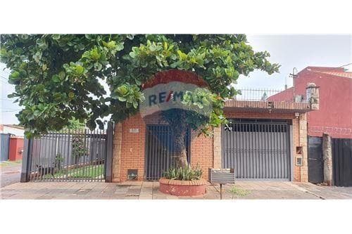 Casa en Luque, Central