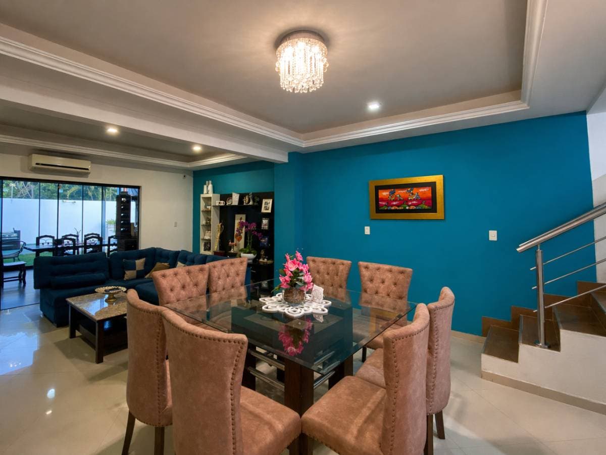 Casa en Laurelty - foto 8
