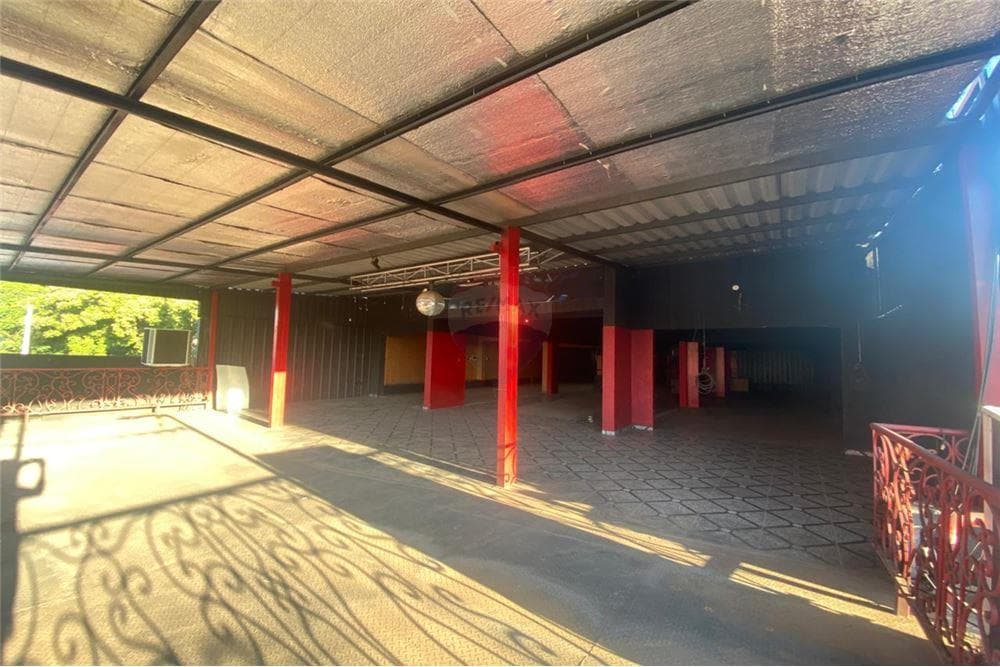Local comercial en Fernando De La Mora Pitiantuta 11 de Septiembre casi Saturio Ríos - foto 7