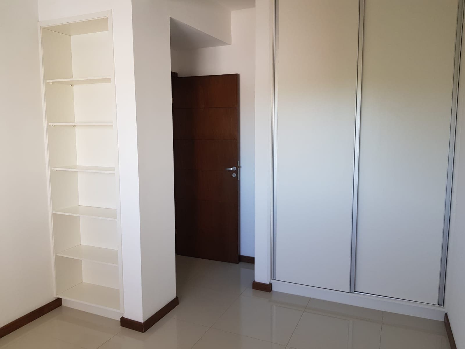 Departamento en San Jorge, Asunción - foto 9