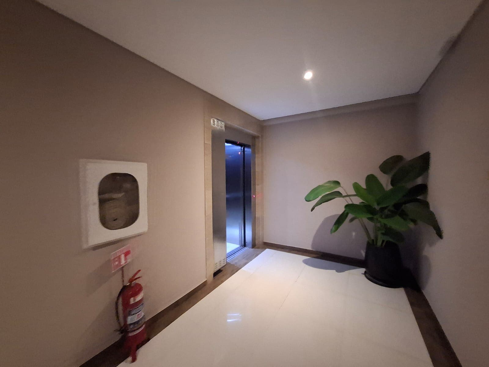 Departamento en Fernando de la Mora, Central - foto 2