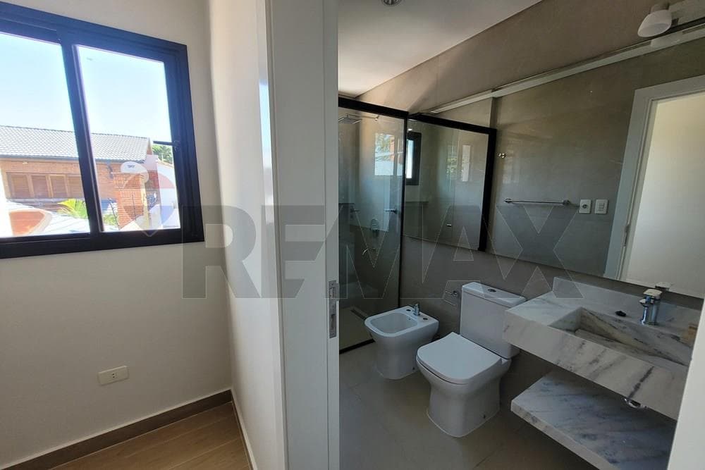 Dúplex en San Jorge, Asunción - foto 9