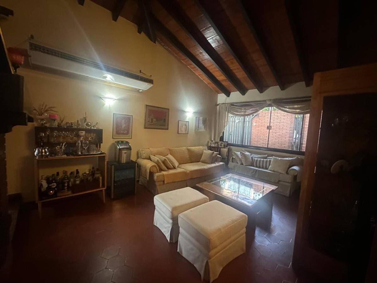 Casa en 23 de Octubre y Mariscal Lopez - foto 3
