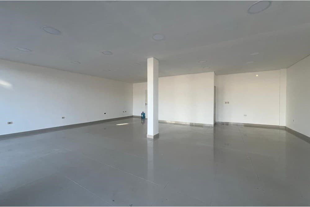 Local comercial en Arroyo Seco - foto 2