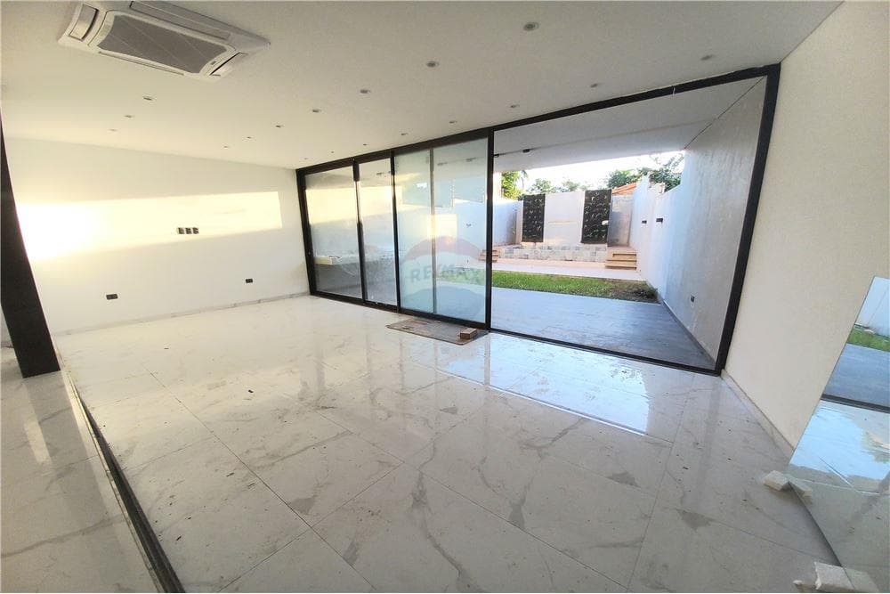 Casa en Ytay Asuncion - foto 4