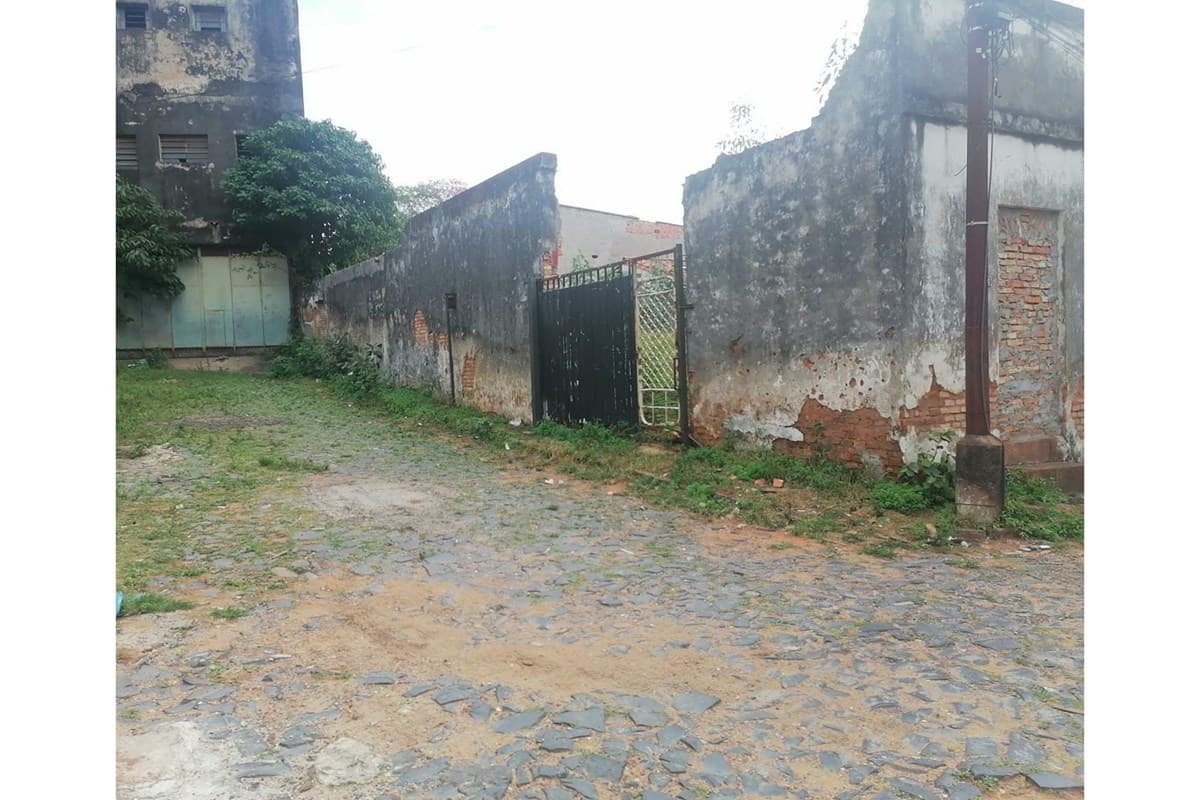 Terreno en Avda. Perú & Teodoro San Mongelós - foto 3