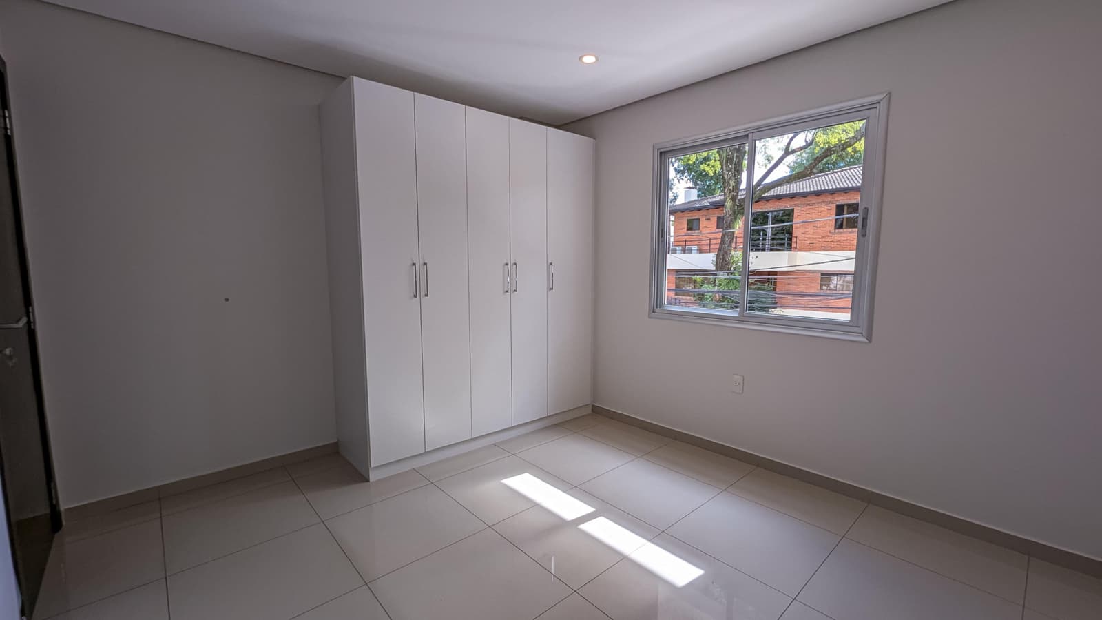 Departamento en Villa Morra, Asunción - foto 9