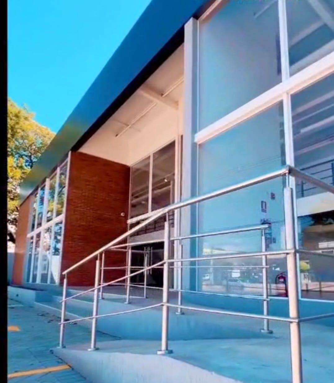 Local comercial en Fuente Shopping - foto 3
