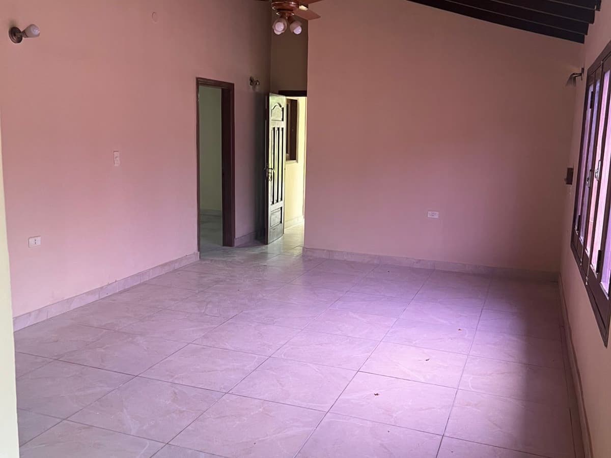 Casa en San Vicente, Asunción - foto 2