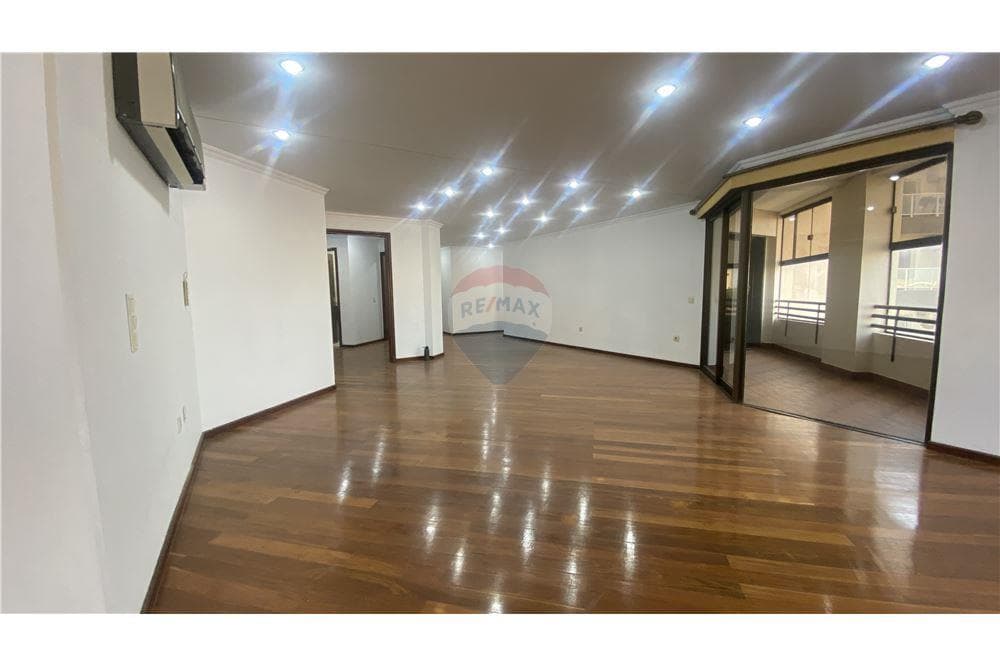 Departamento en Avenida Mariscal López & Juan Manuel Frutos Pane - foto 2