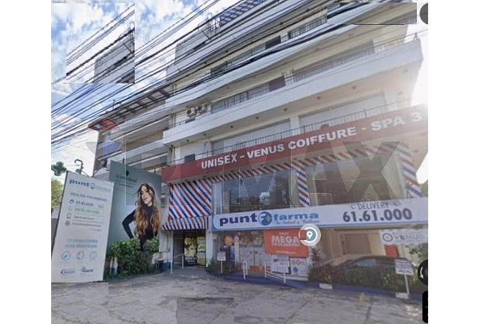 Local comercial en Av. Mariscal López - foto 3