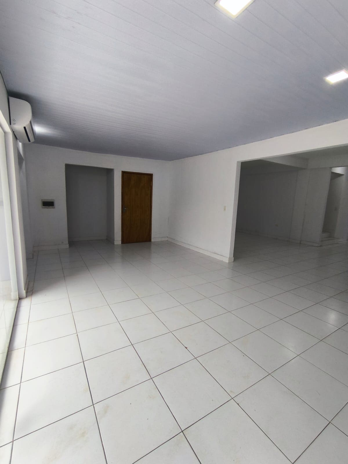 Local comercial en Luque, Central - foto 2