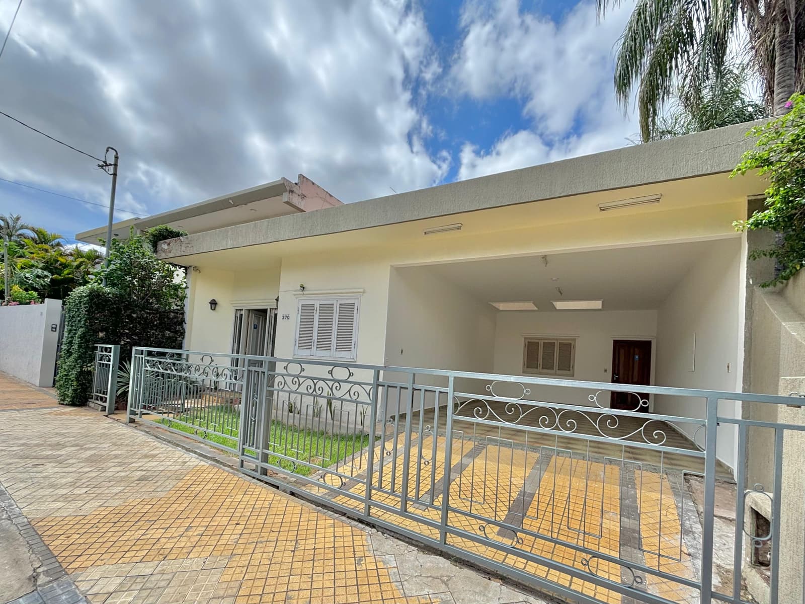 Local comercial en Senador Long