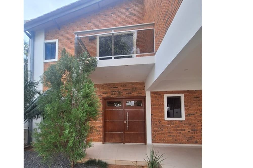 Casa en San Vicente, Asunción - foto 2