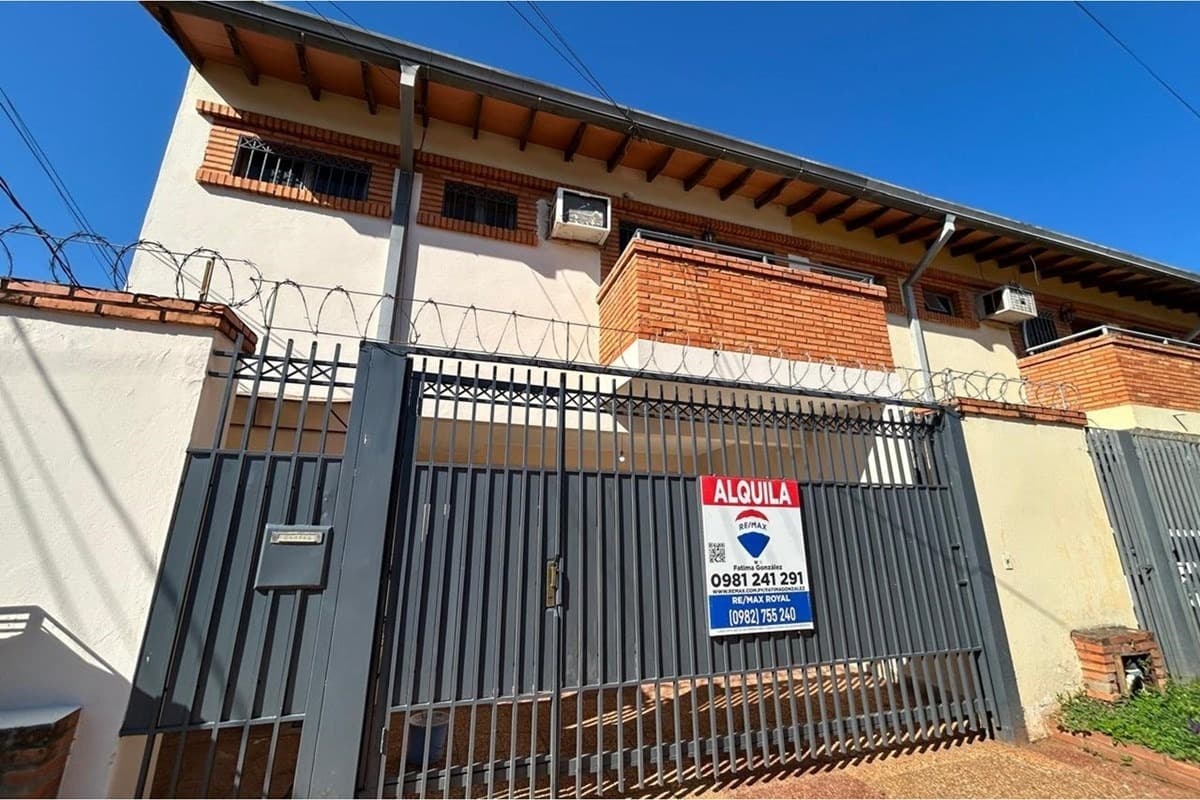 Dúplex en Fernando de la Mora, Central - foto 2