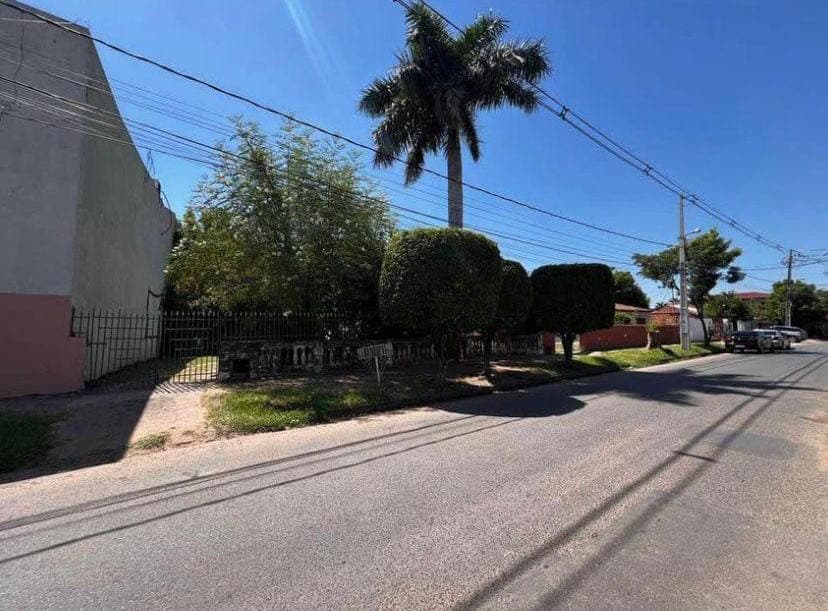 Terreno en Avenida Primer Presidente