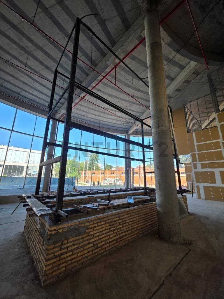 Local comercial en Villa Morra, Asunción - foto 2