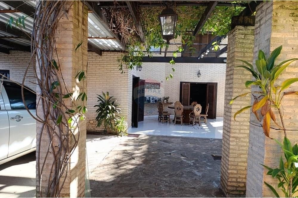 Casa en Luque, Central - foto 10