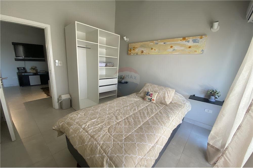 Departamento en Av. La Victoria - foto 9