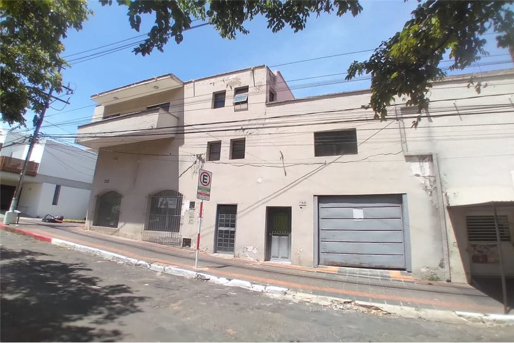 Local comercial en José Berges - foto 8