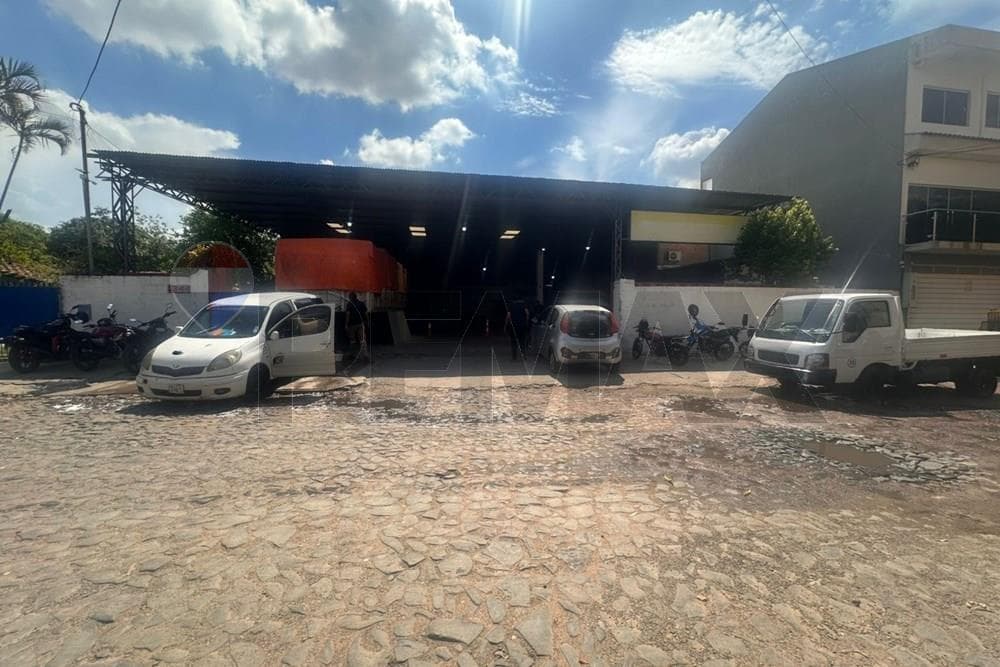 Local comercial en Cirilo Antonio Rivarola - foto 3
