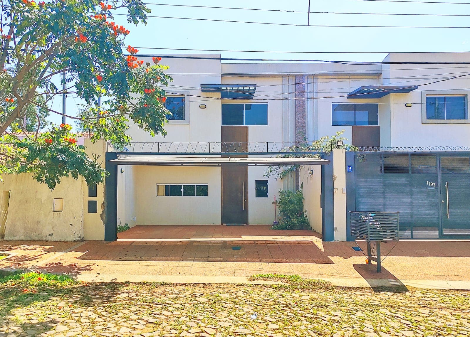Dúplex en Mburucuyá, Asunción - foto 4