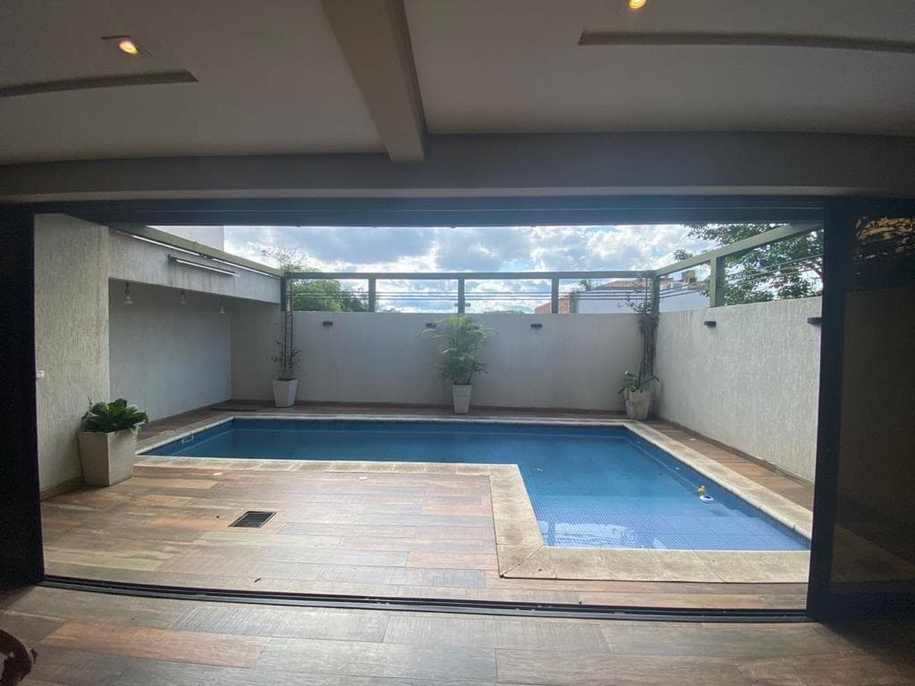 Casa en Mcal. Estigarribia, Asunción - foto 2