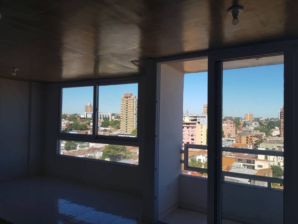 Departamento en Avenida Mariscal López & Brasil - foto 2