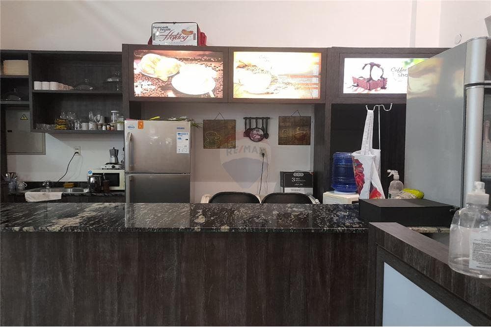 Local comercial en Teniente Héctor Vera - foto 3