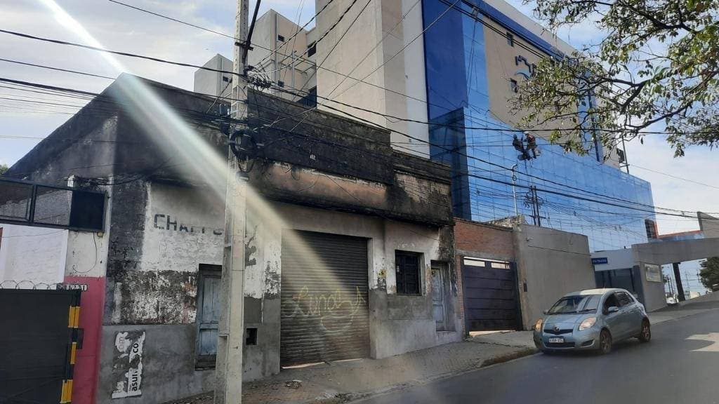 Terreno en Félix de Azara & Brasil