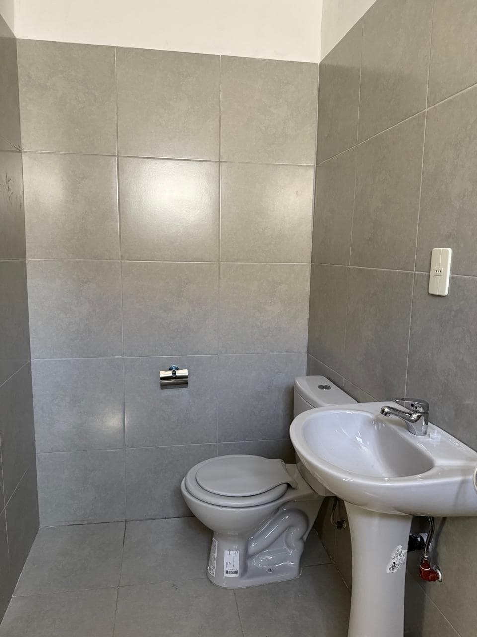 Casa en Fernando de la Mora, Central - foto 4
