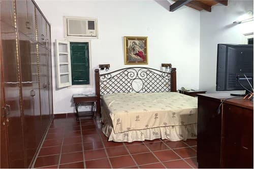 Casa en San Vicente, Asunción - foto 2